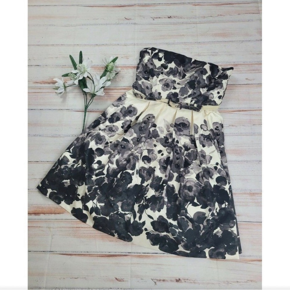 Eliza J NWT Cream & Black Floral Dress